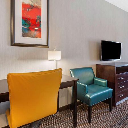 Best Western Plus Gallup Inn & Suites Bagian luar foto