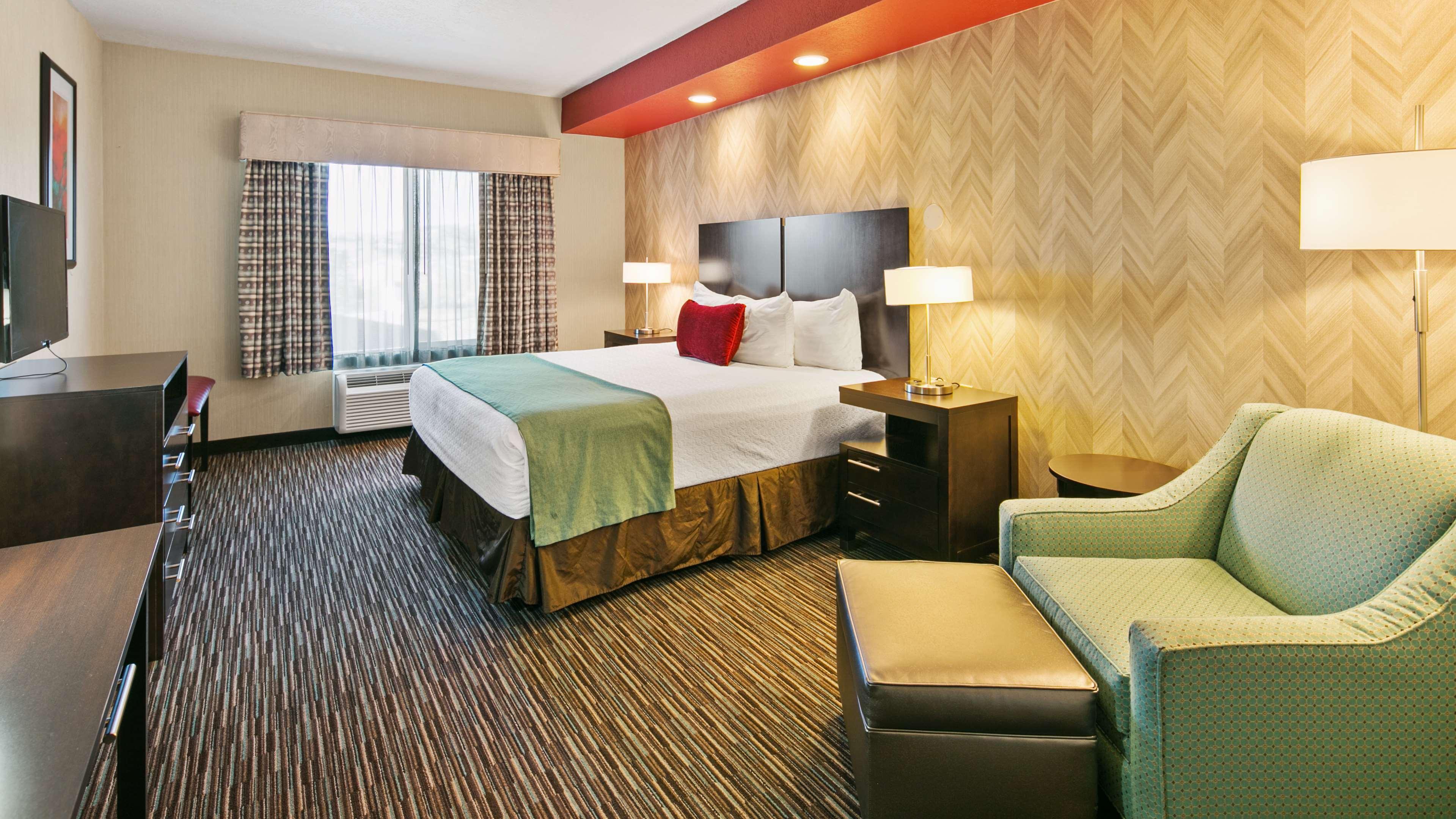 Best Western Plus Gallup Inn & Suites Bagian luar foto