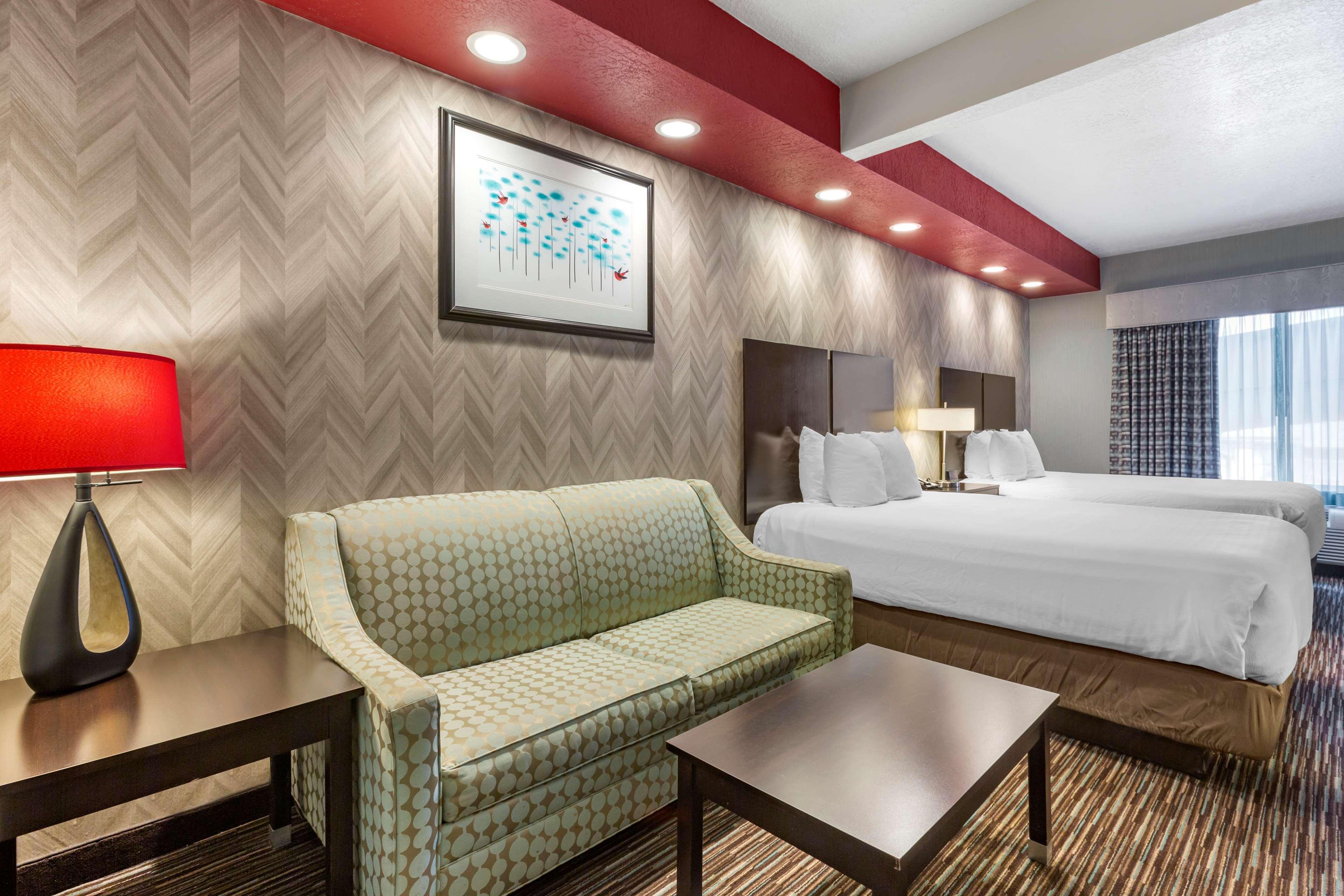 Best Western Plus Gallup Inn & Suites Bagian luar foto