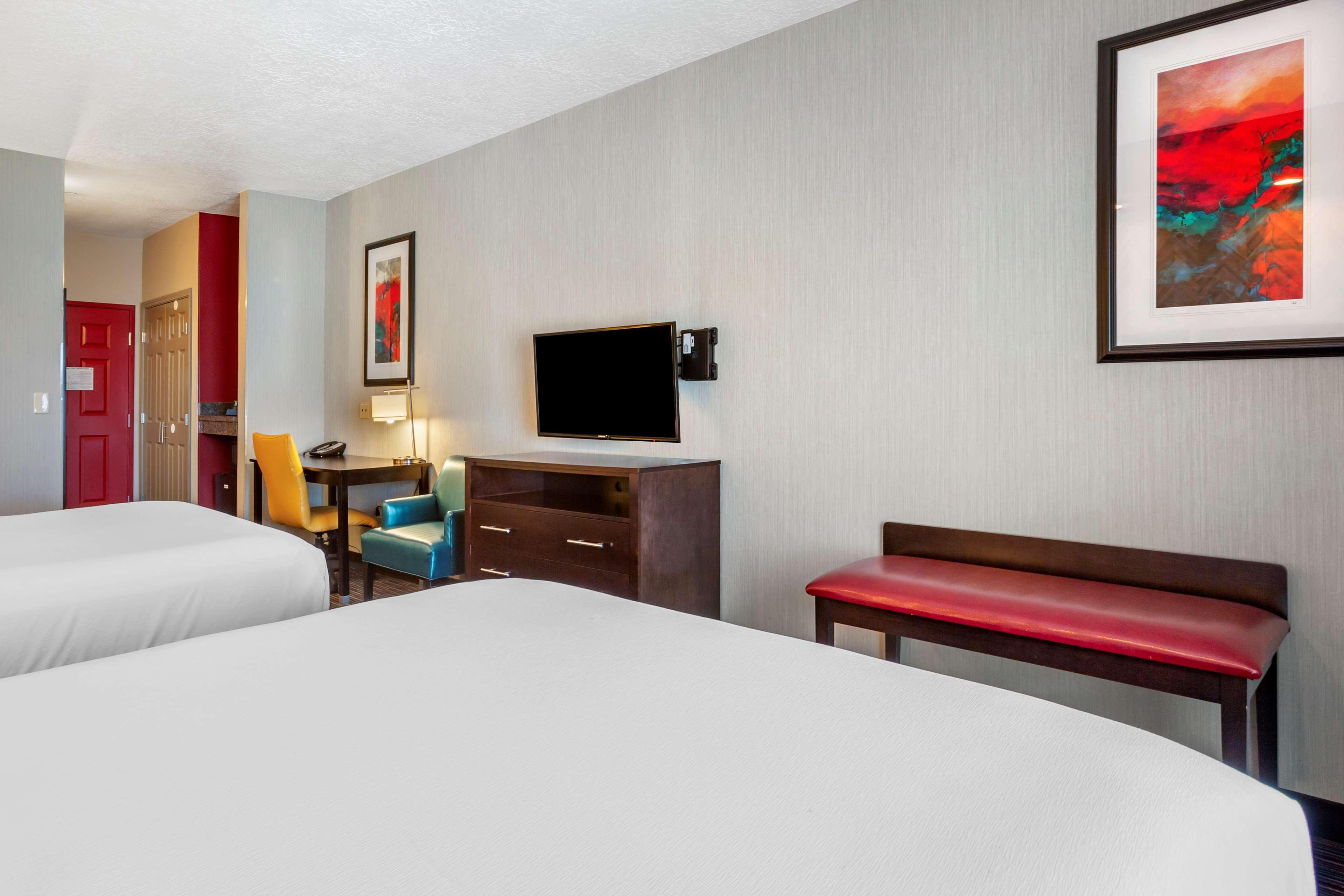 Best Western Plus Gallup Inn & Suites Bagian luar foto