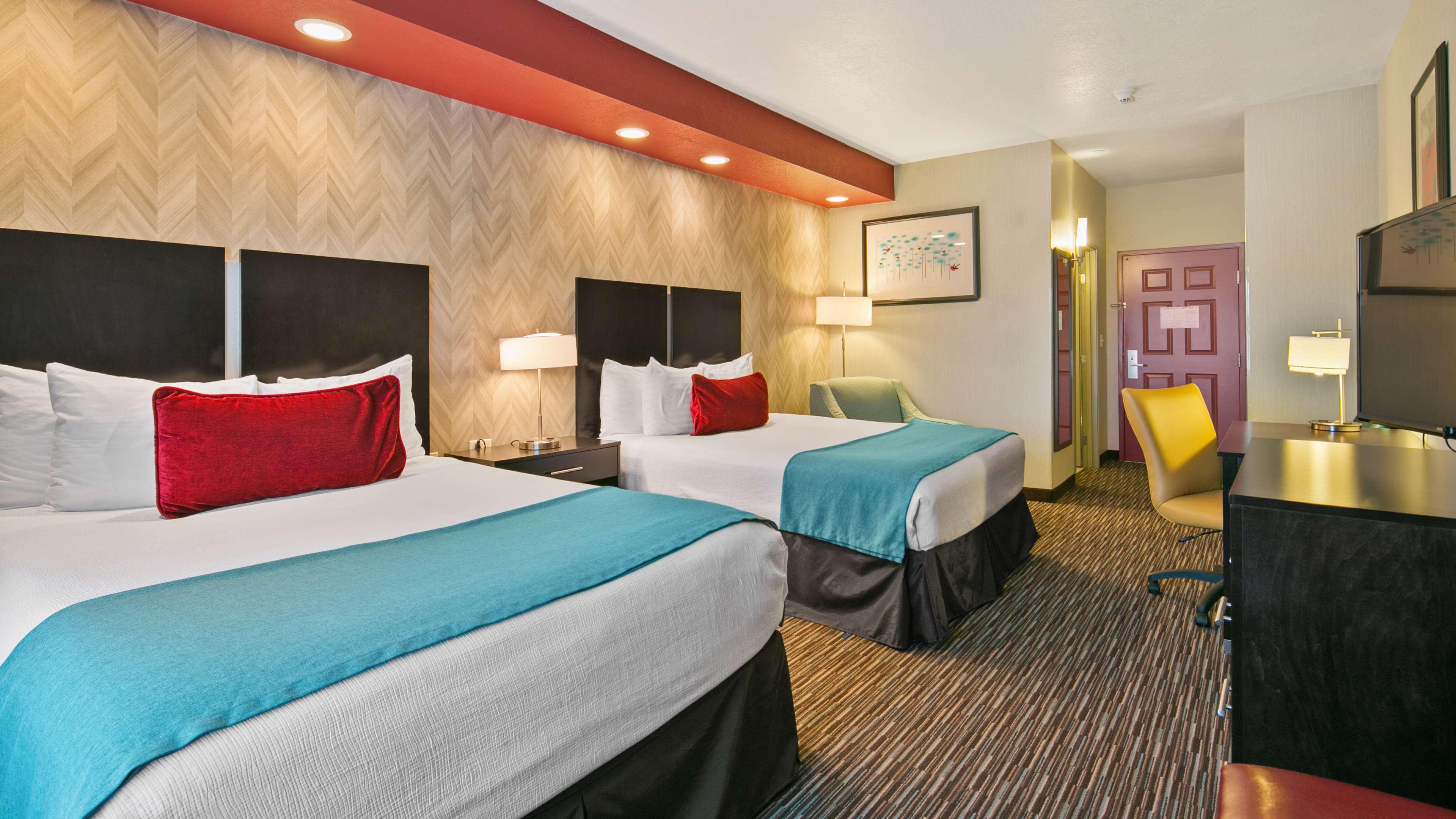 Best Western Plus Gallup Inn & Suites Bagian luar foto