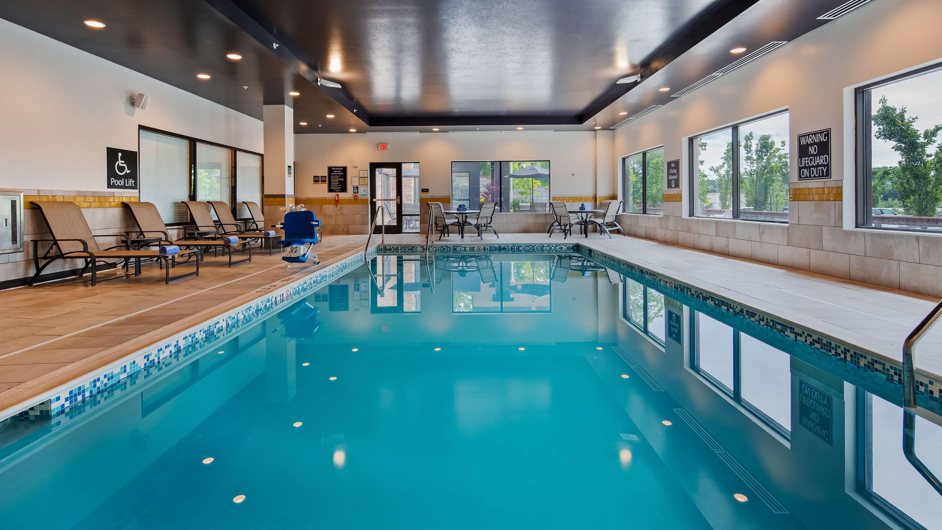 Best Western Plus Gallup Inn & Suites Bagian luar foto