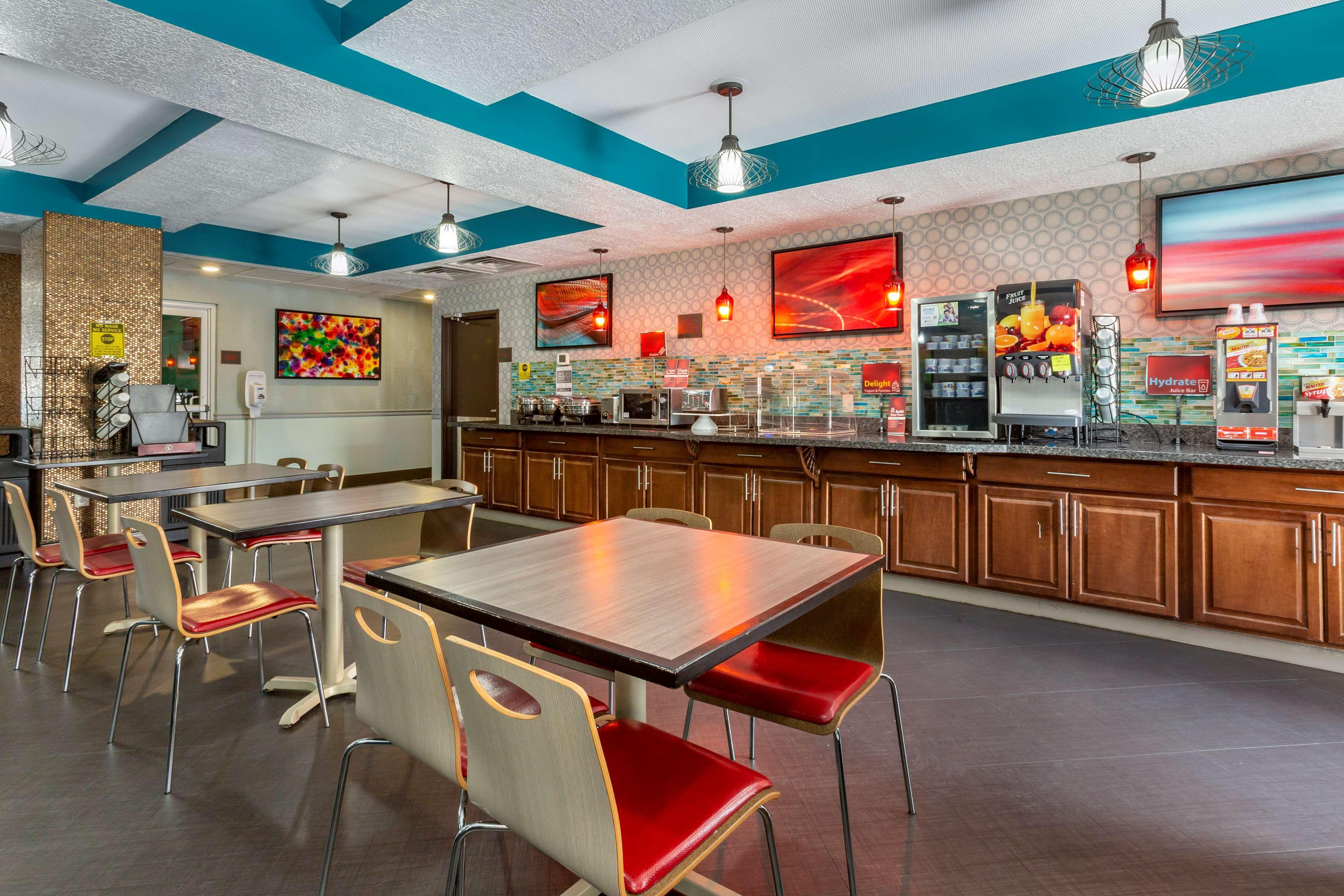 Best Western Plus Gallup Inn & Suites Bagian luar foto