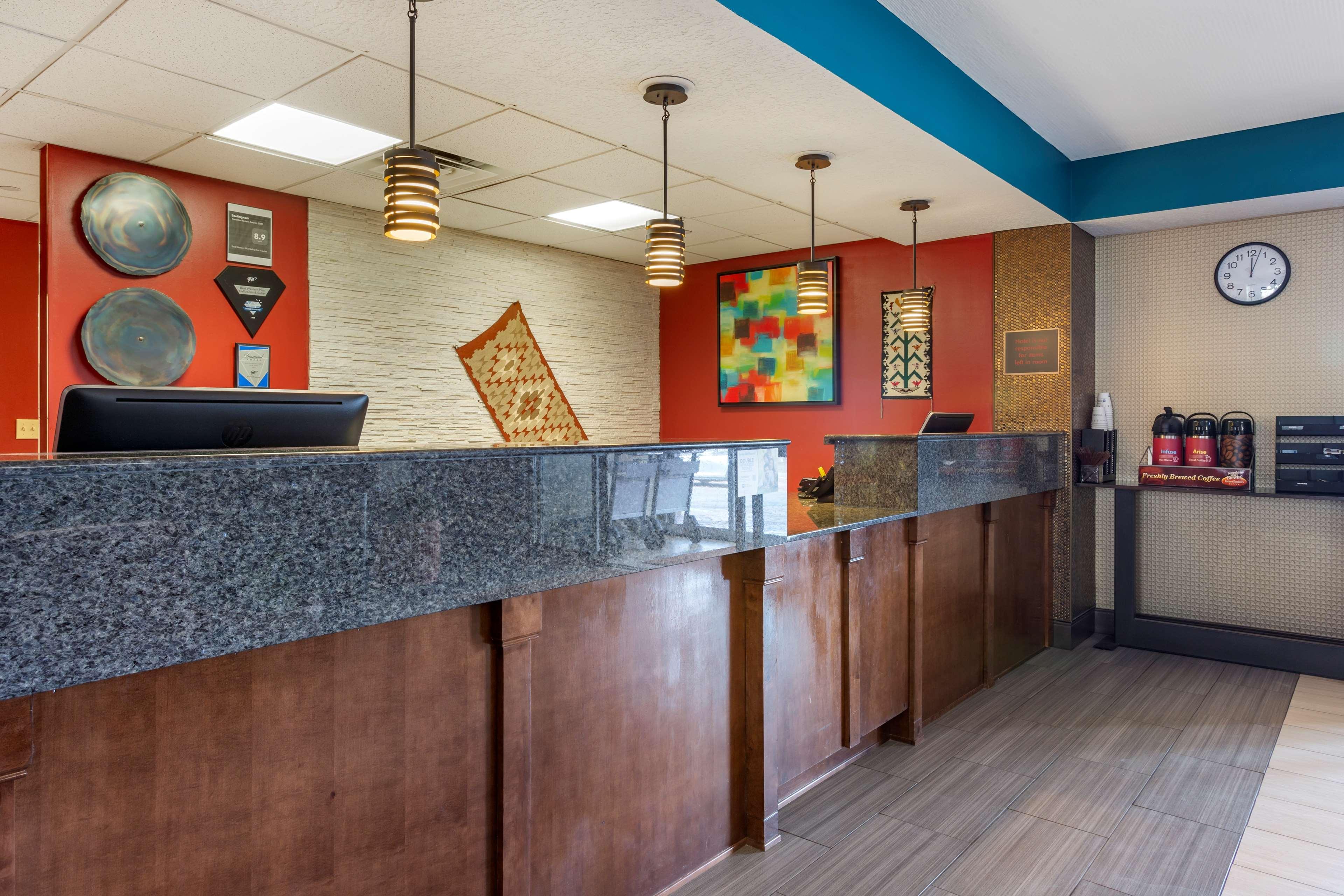 Best Western Plus Gallup Inn & Suites Bagian luar foto
