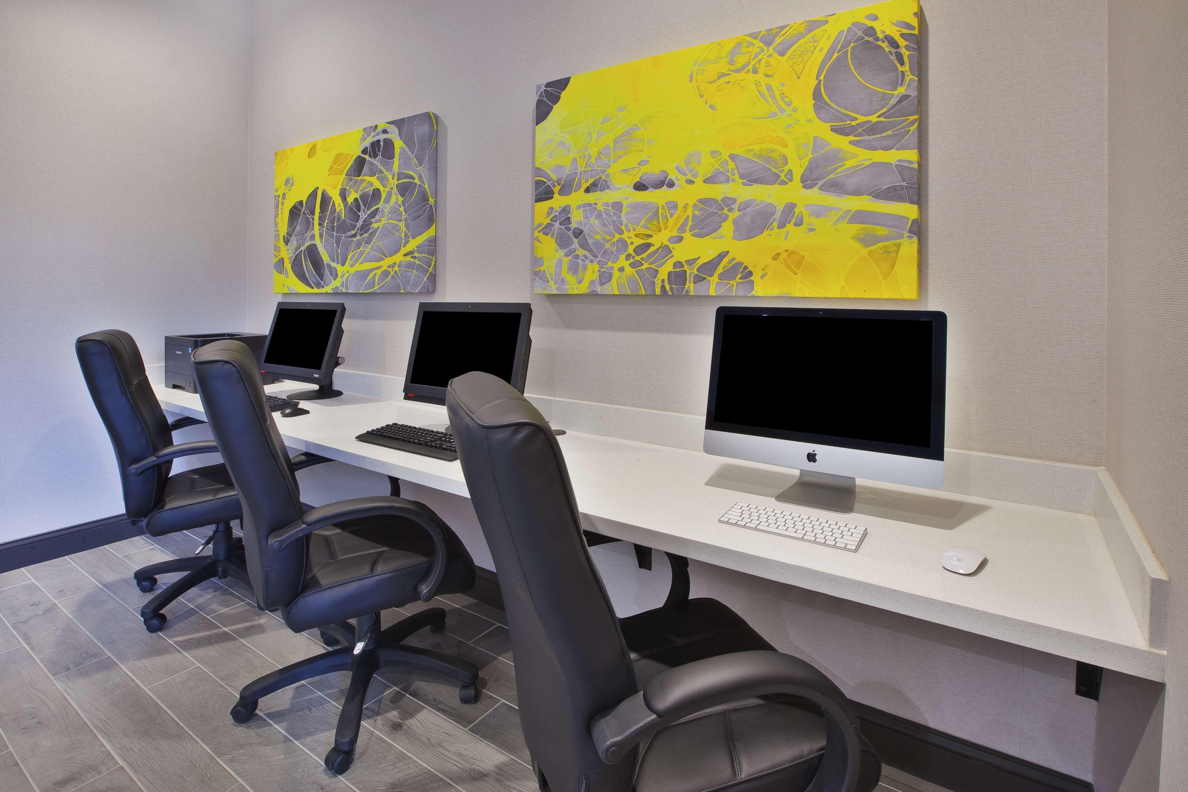 Best Western Plus Gallup Inn & Suites Bagian luar foto