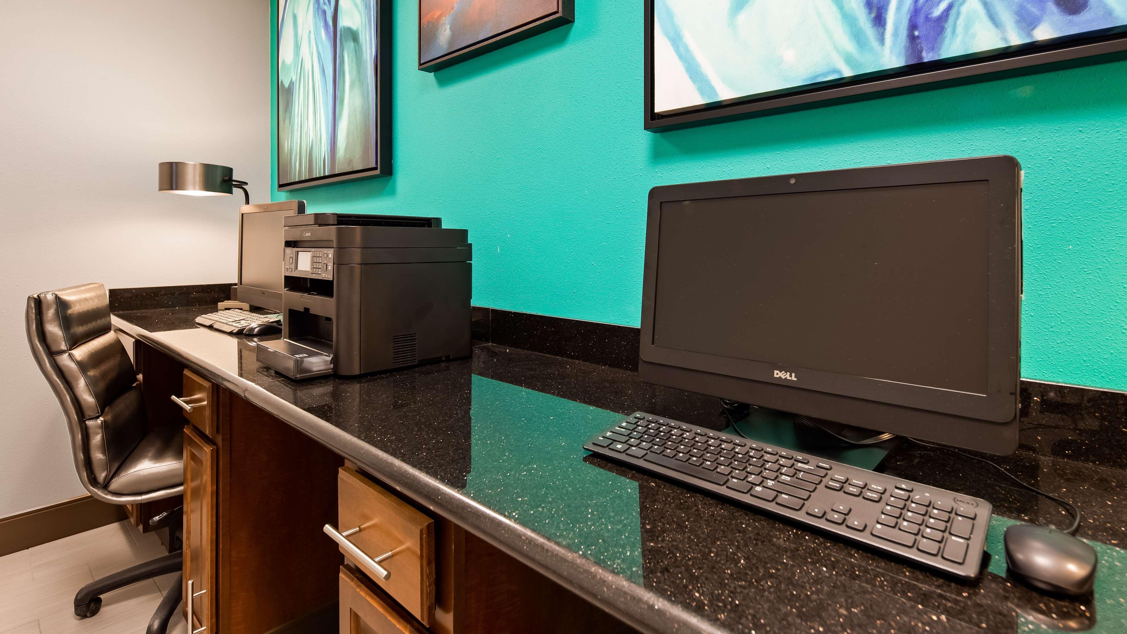 Best Western Plus Gallup Inn & Suites Bagian luar foto