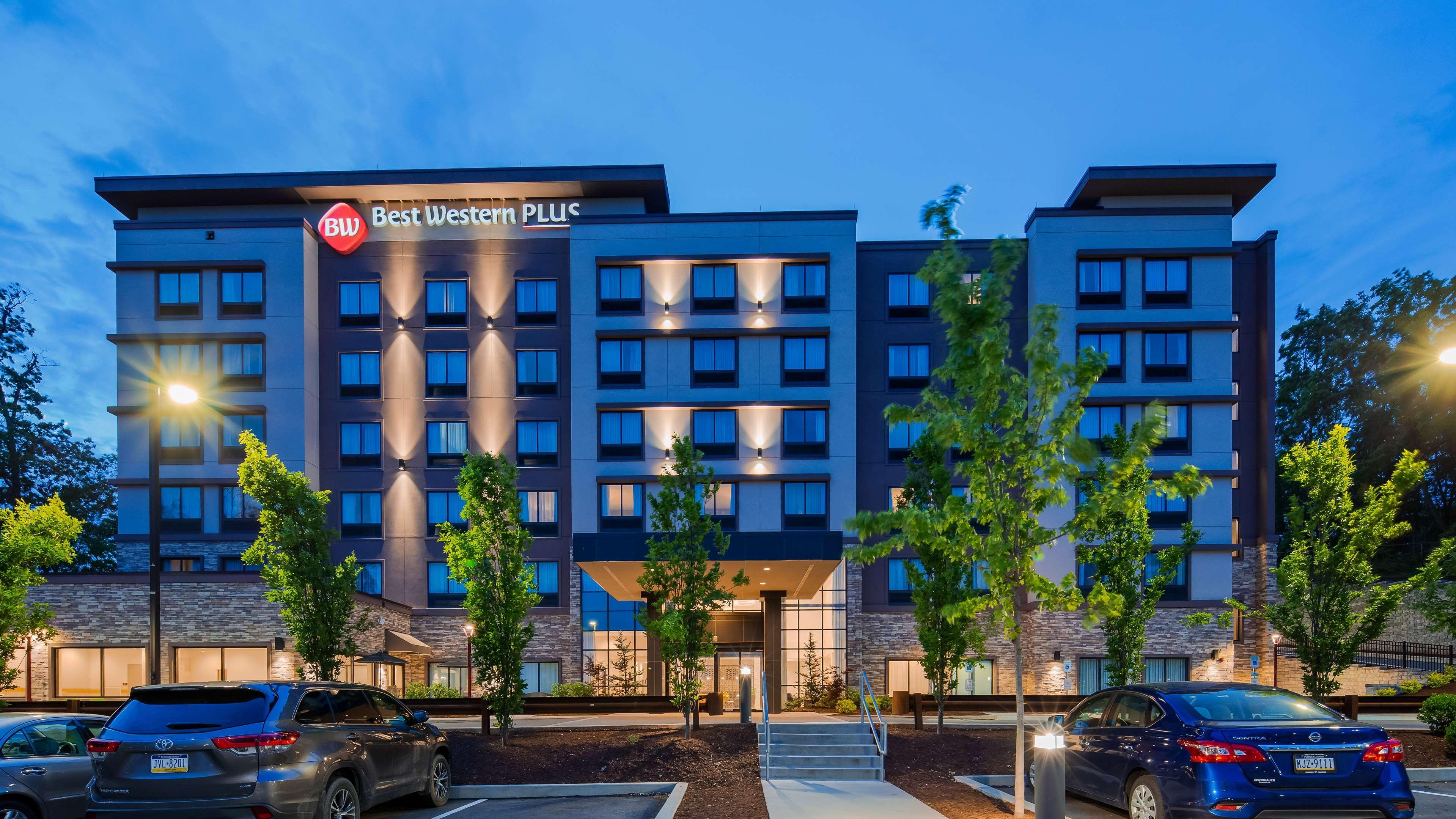 Best Western Plus Gallup Inn & Suites Bagian luar foto