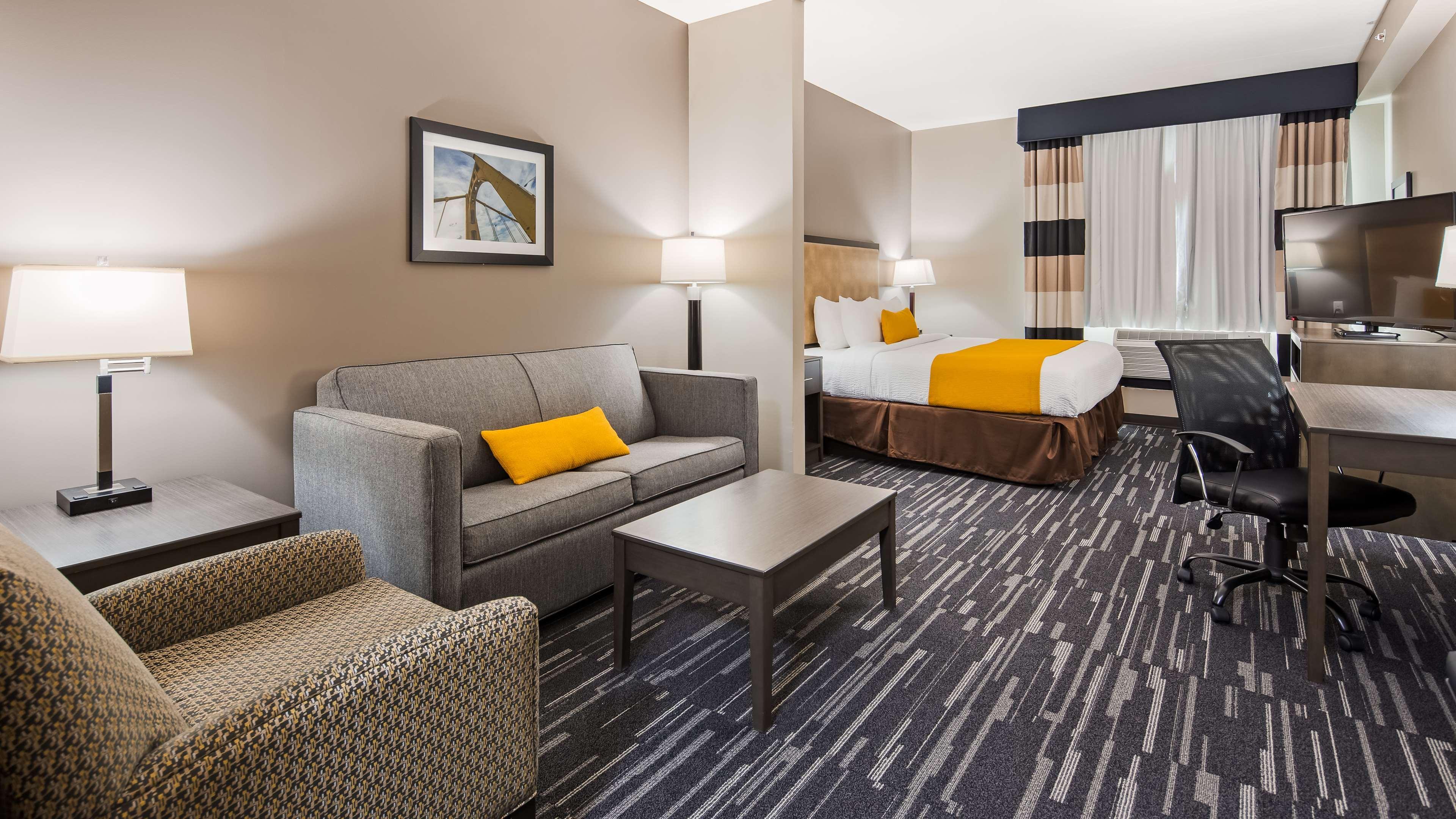 Best Western Plus Gallup Inn & Suites Bagian luar foto