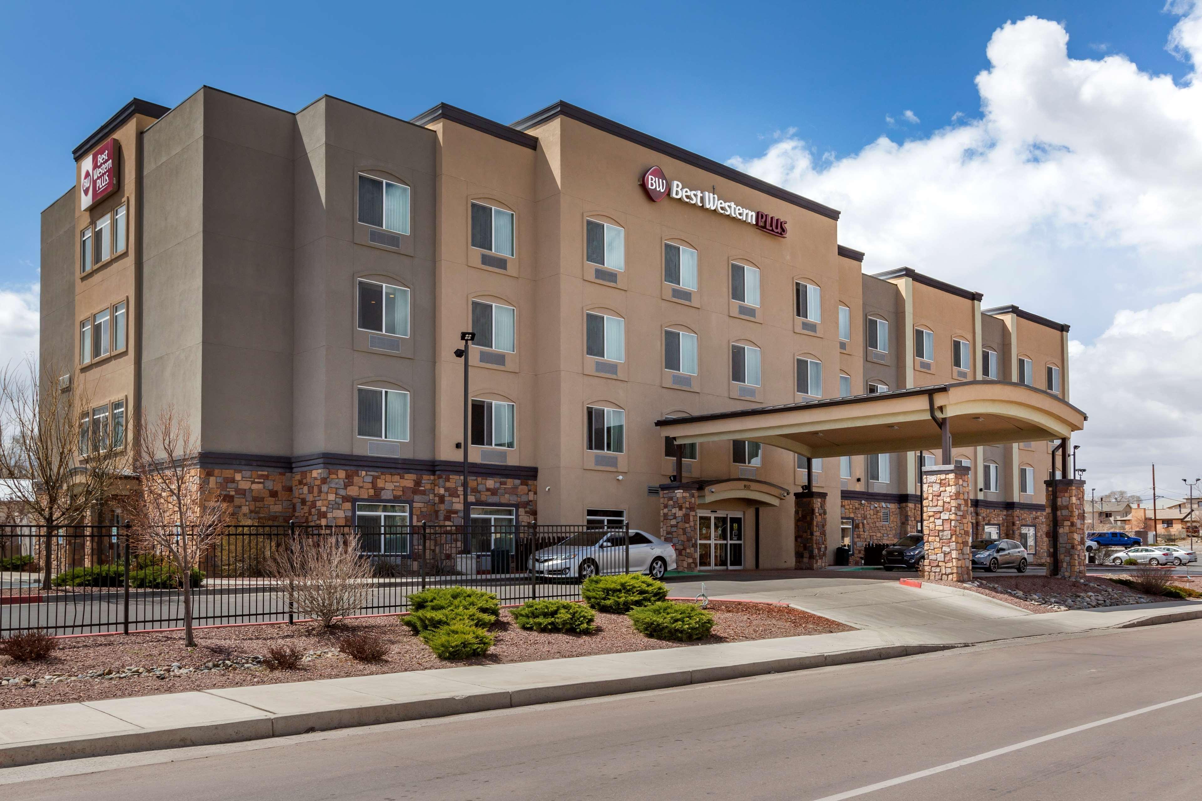 Best Western Plus Gallup Inn & Suites Bagian luar foto