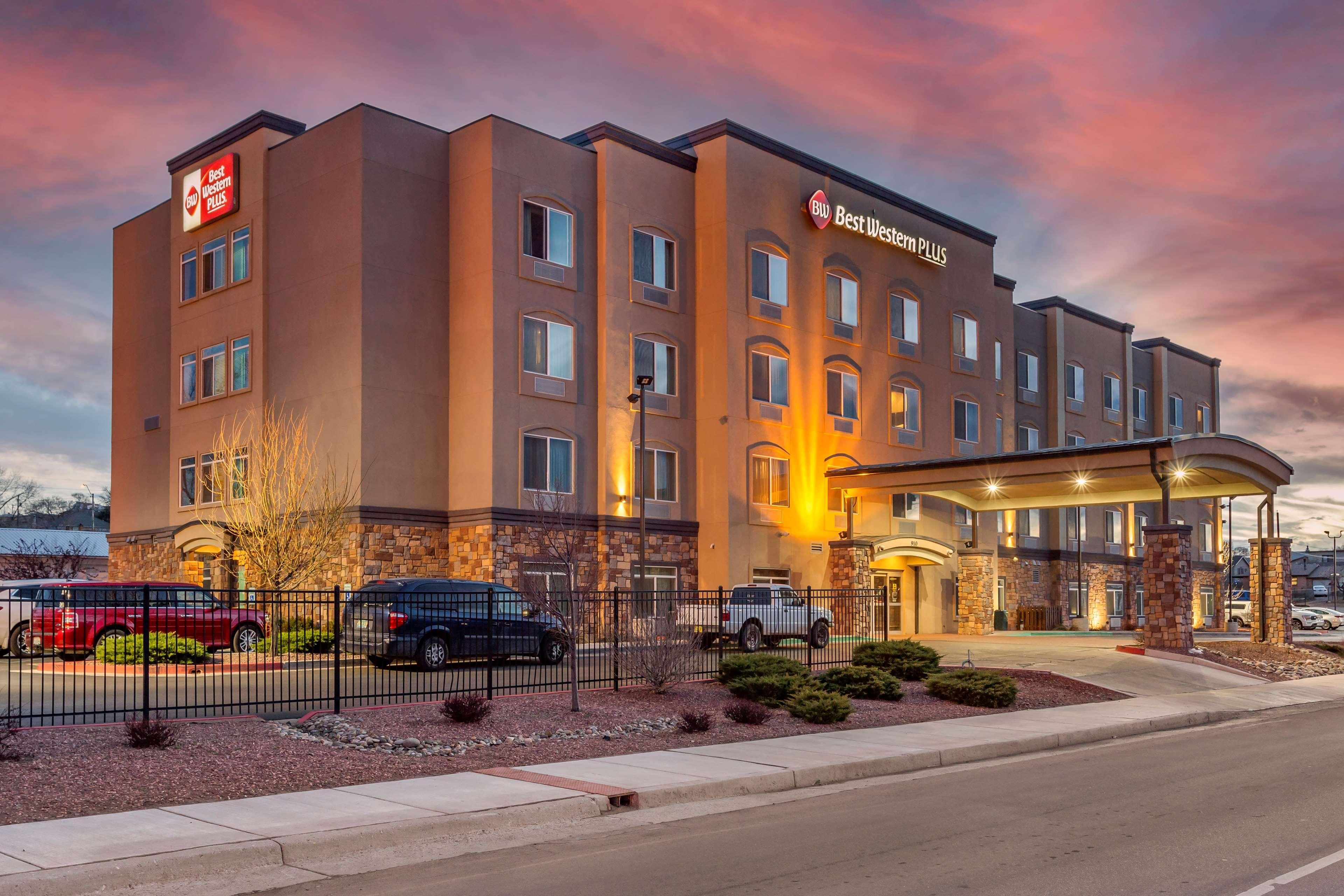 Best Western Plus Gallup Inn & Suites Bagian luar foto