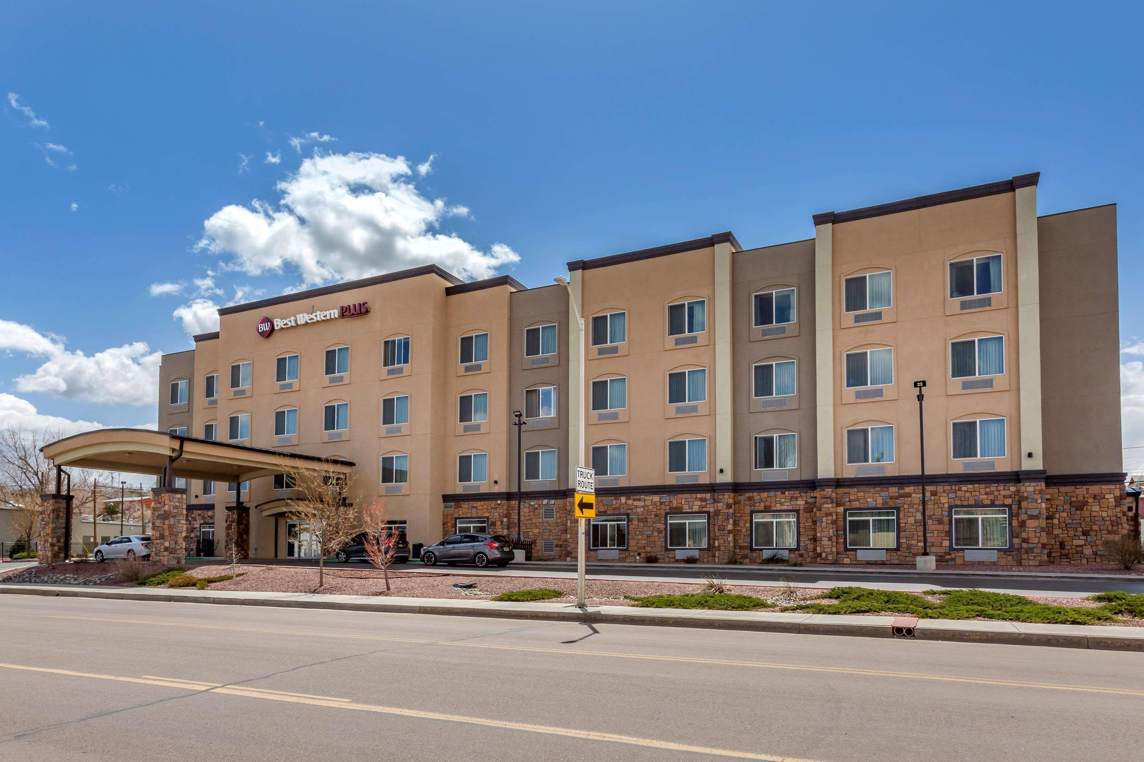 Best Western Plus Gallup Inn & Suites Bagian luar foto